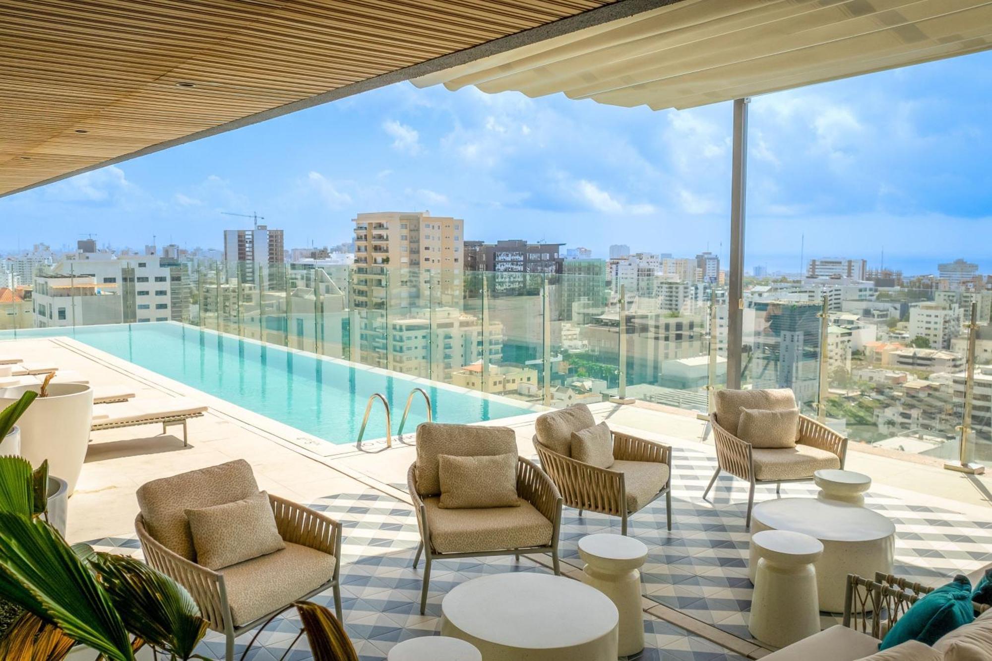Courtyard By Marriott Santo Domingo Piantini Hotell Eksteriør bilde