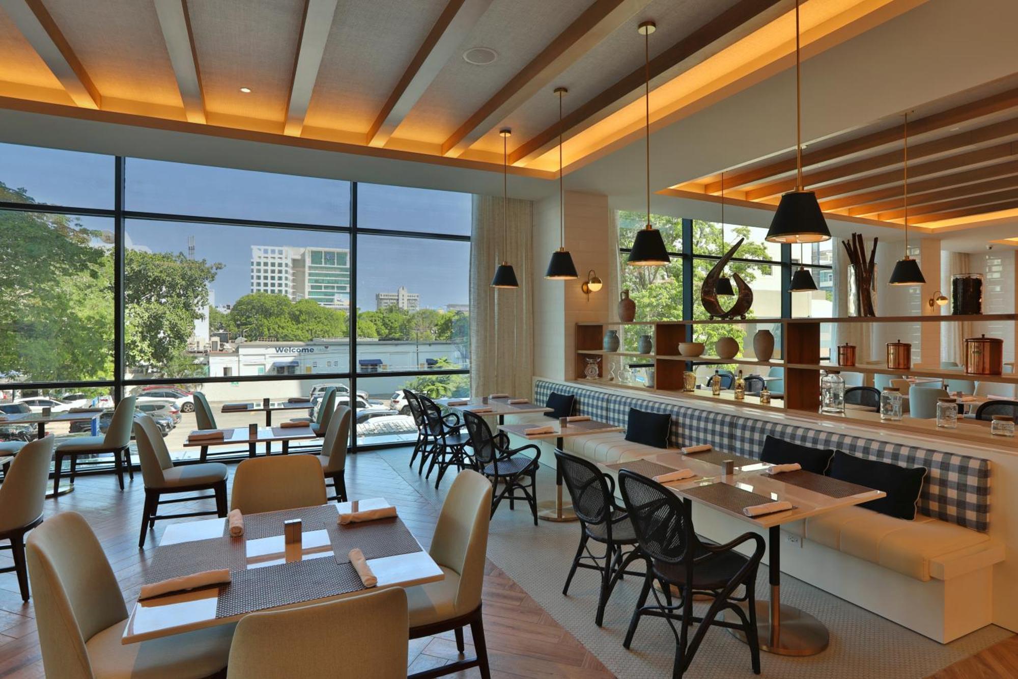 Courtyard By Marriott Santo Domingo Piantini Hotell Eksteriør bilde